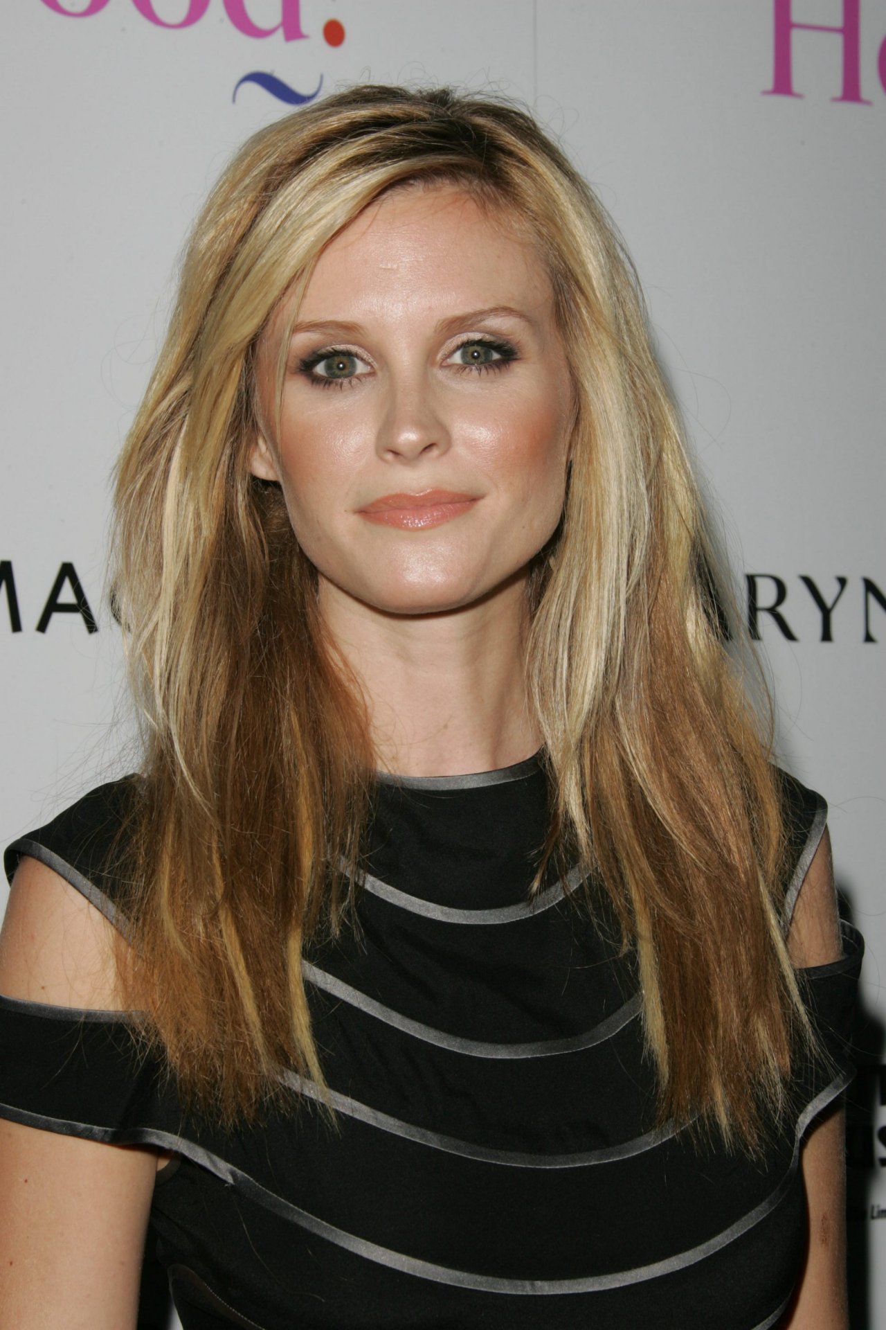 Next photo of Bonnie Somerville